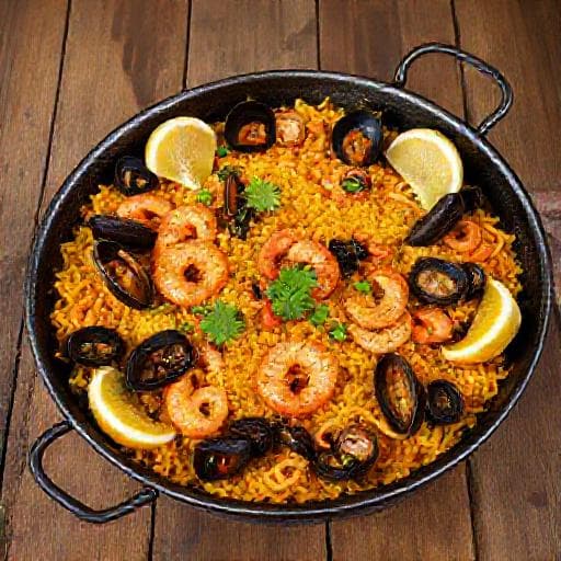 Klasik Deniz Mahsullü Paella