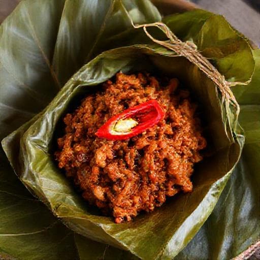 Tum Ayam Bali Tradisional
