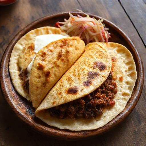Pupusas Revueltas