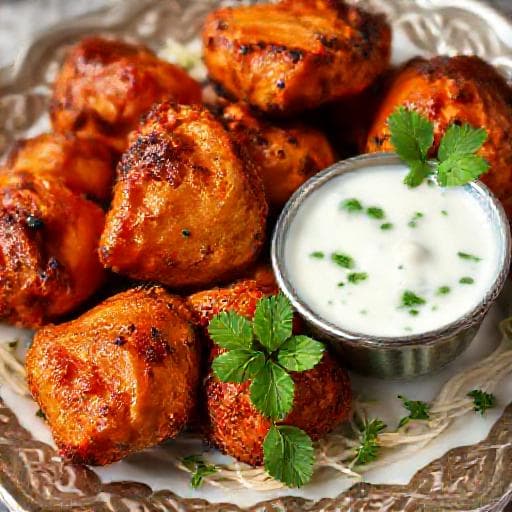 Pollo Tandoori con Salsa allo Yogurt e Cetriolo