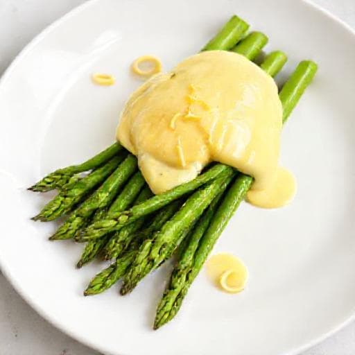 Enkel Asparges med Rask Hollandaise
