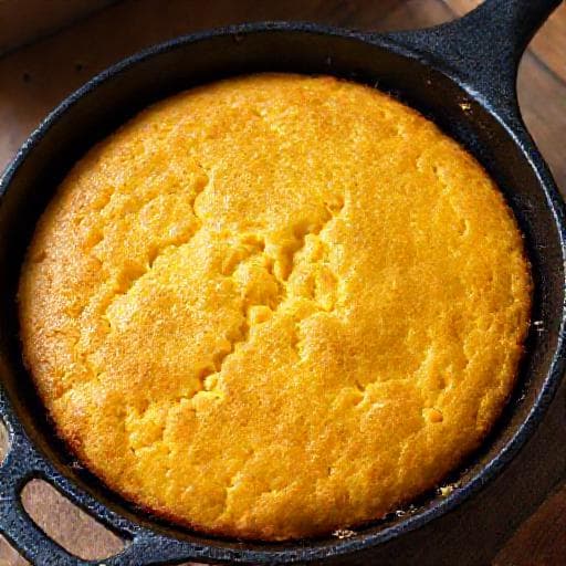 Quick Skillet Kukuruzni Kruh