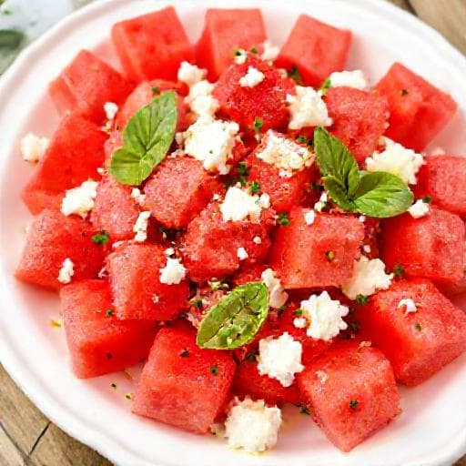 Klassischer Wassermelonen-Feta-Salat