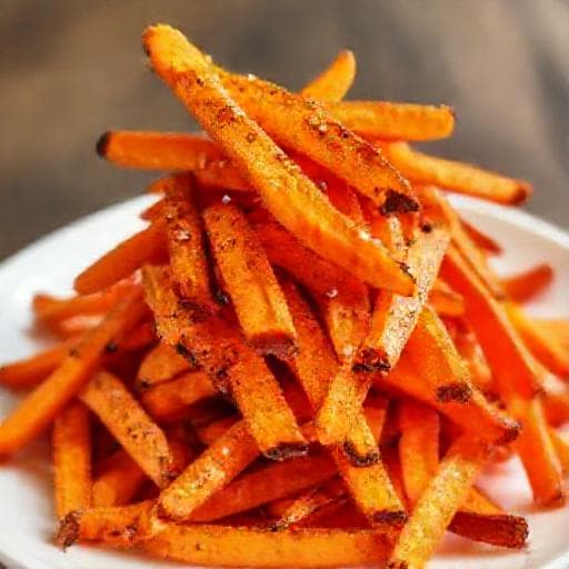 Schnelle Süßkartoffelpommes aus der Pfanne