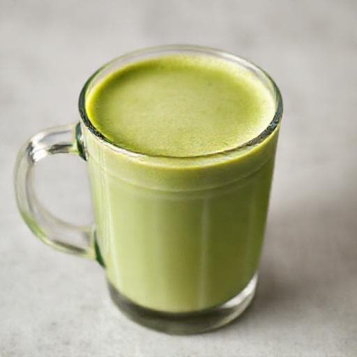 Schneller Matcha Latte