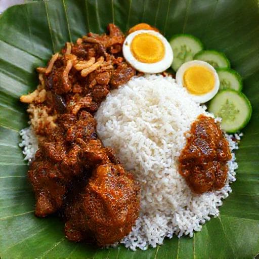 Nasi Lemak Kukus with Rendang Ayam