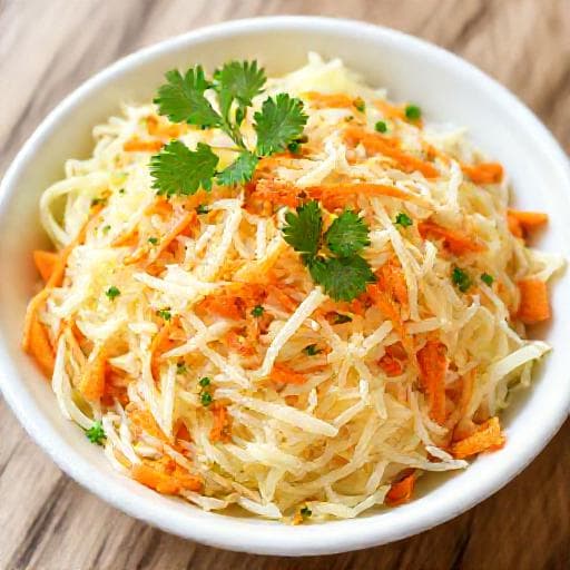 Classic Bulgarian Cabbage Salad with Carrots (Zeleva Salata s Morkovi)