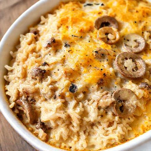Chicken and Rice Casserole with Mushrooms and Cream
