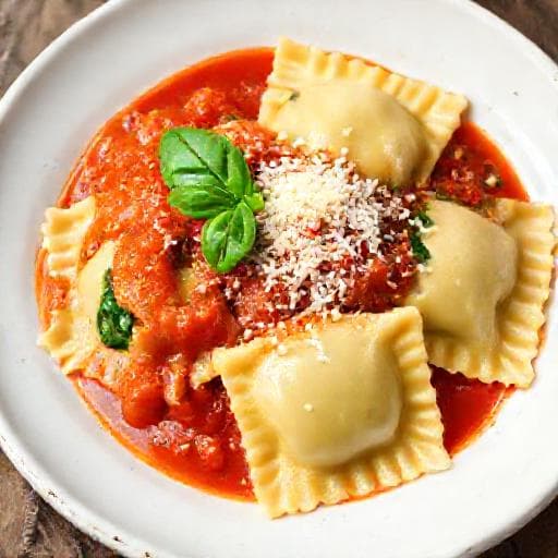 Klassiska Ravioli med Ricotta och Spenat