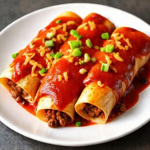Snabbvariant: Enchiladas med Nötfärs och Svarta Bönor
