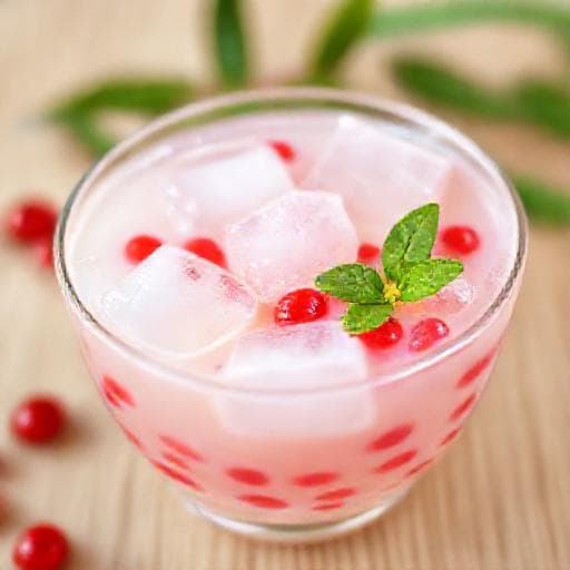 Chè Sương Sa Hạt Lựu (Classic Jelly and Pomegranate Seed Dessert)