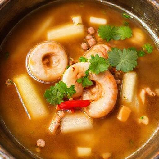 Canh Bầu Nấu Tôm Thịt (Bottle Gourd Soup with Shrimp and Pork)