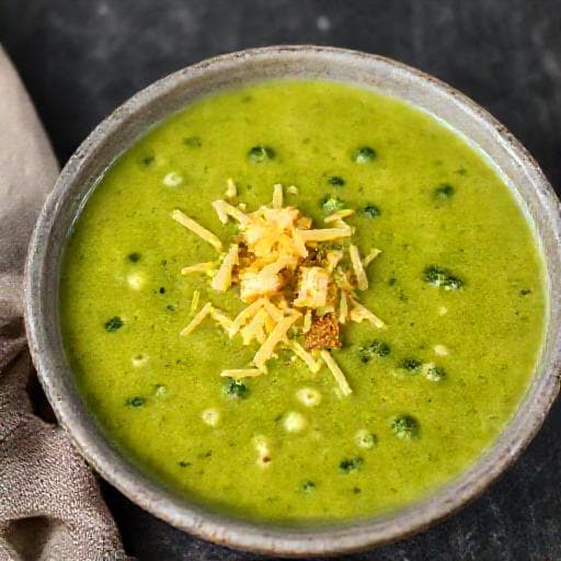 Hurtig Broccolisuppe med Ost
