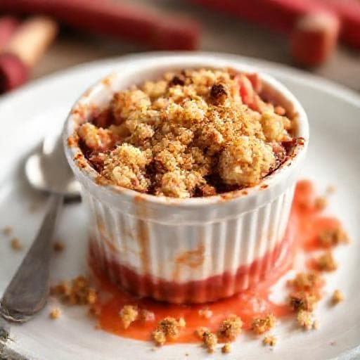 Hurtig Rabarbercrumble
