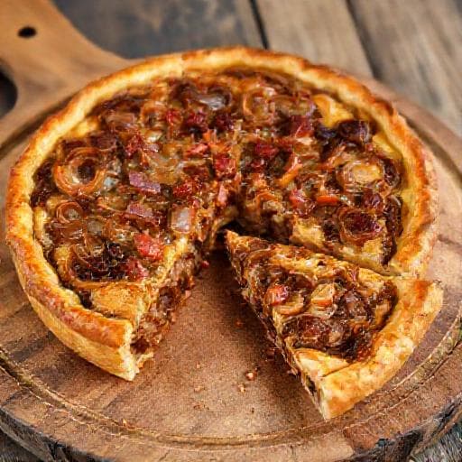 Tradiční cibulový koláč (Quiche Alsacienne)
