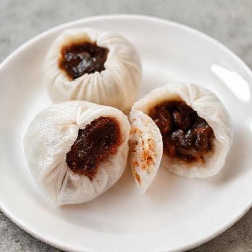Quick Bánh Ín (Simplified Sticky Rice Parcels)