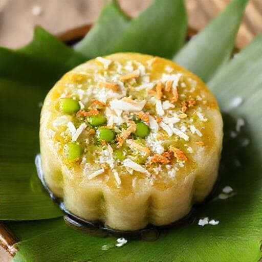 Bánh Cáy with Pandan & Coconut