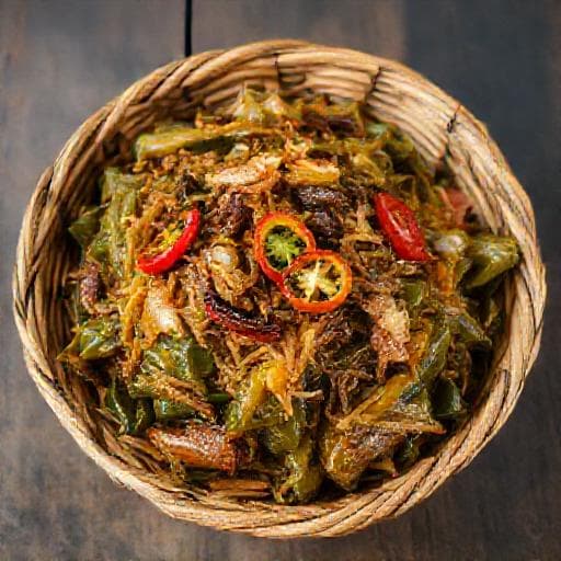 Fumbua com Peixe Seco