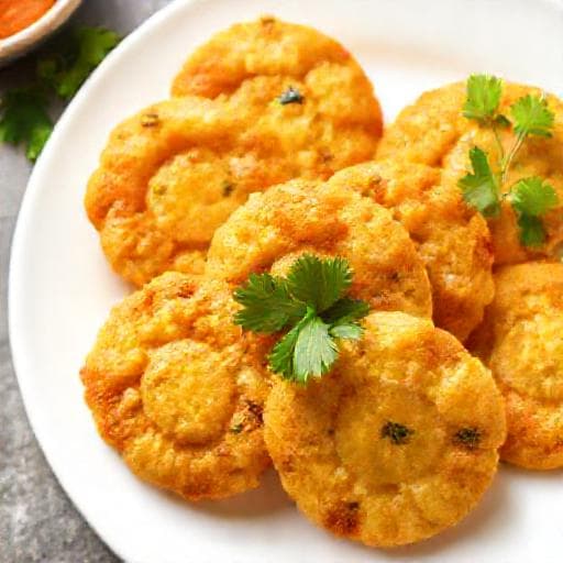 झटपट मेदु वड़ा (सूजी आधारित)