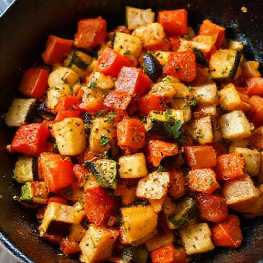 Nopea Ratatouille Pannulla