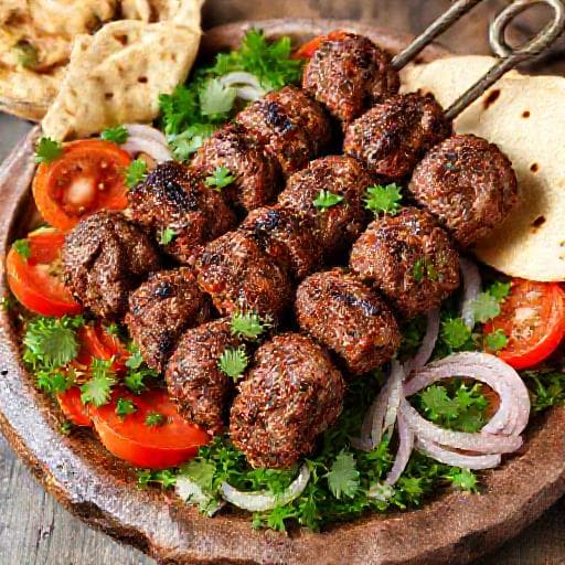 Perinteinen Turkiskofta Kebab