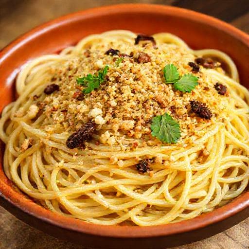 Spaghetti Aglio e Olio met Broodkruim en Ansjovis
