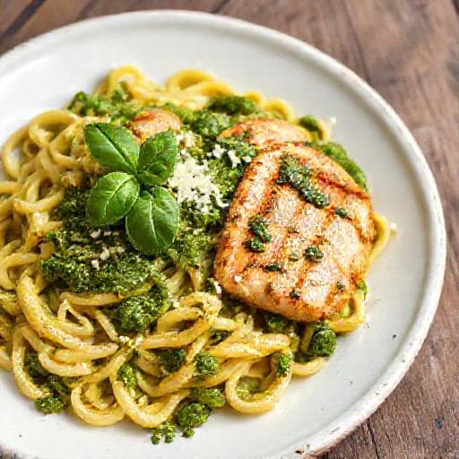 Klassieke Pasta Pesto met Kip