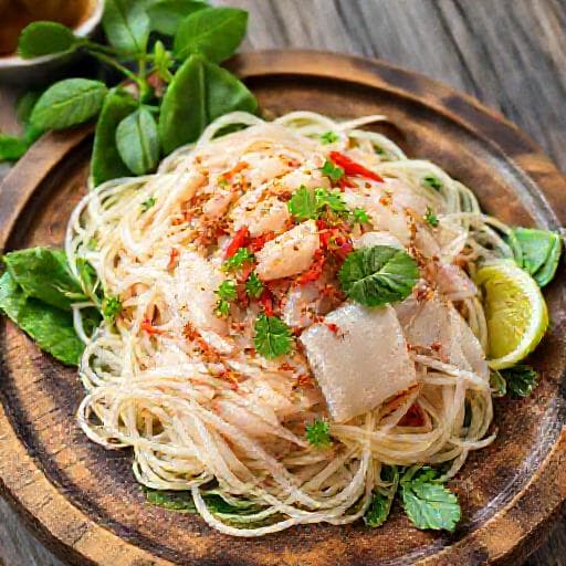 Gỏi Cá Sặc (Cá Sặc Cuốn Lá Vông)